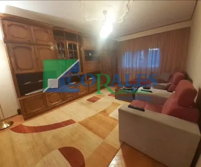 Etaj 1. Bloc anvelopat. 2 bai. Boxa