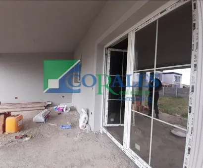 Constructie noua, disponibila imediat!