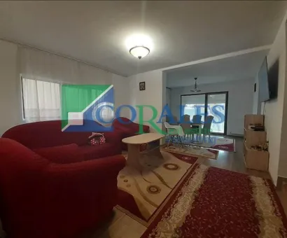 Casa utilata, mobilata, zona buna, garaj!