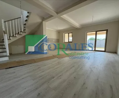 Garaj. 5 camere. Disponibila Imediat. Zona linistita
