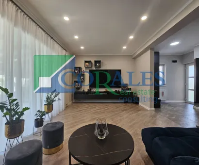 Mobilat si Utilat. Disponibila IMEDIAT