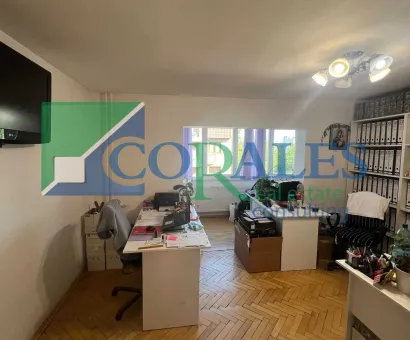 1 Cam BUCOVINA. Centrala proprie. Etaj intermediar