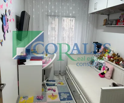 Lipovei - 3 camere - Etaj 2!