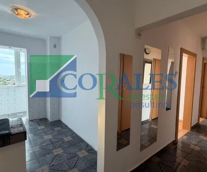 3 camere,65 mpu, zona Turist,bloc anvelopat,2 lifturi,decomandat. Negociabil!